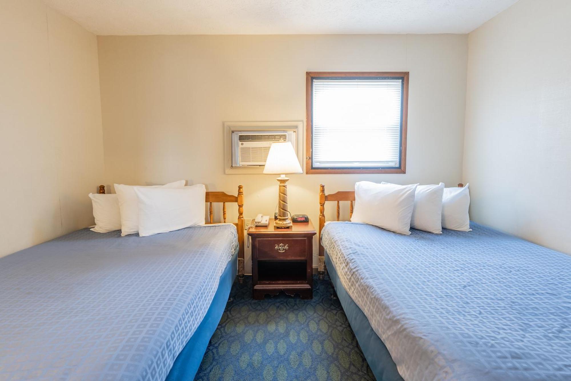 Waves Oceanfront Resort Олд Орчард Бийч Екстериор снимка